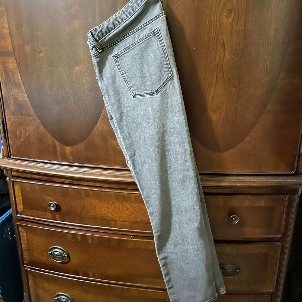 GAP 1969 Jeans in Gray